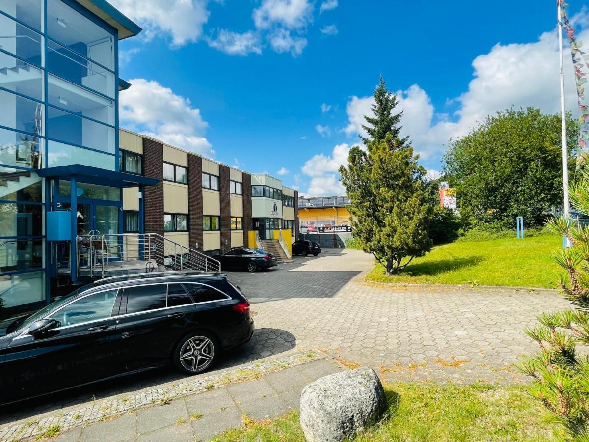 Hotel Denbu Хамбург Екстериор снимка