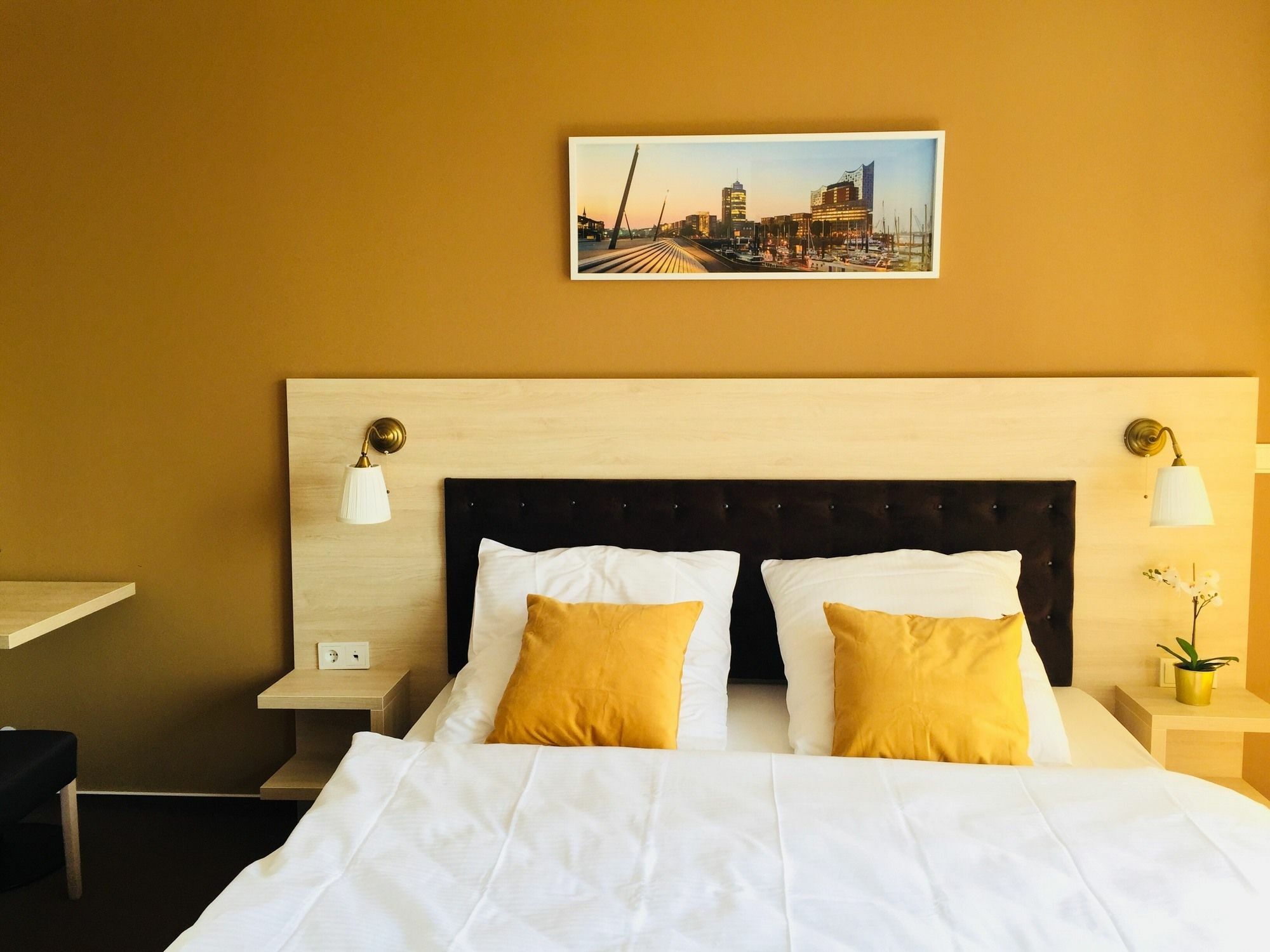 Hotel Denbu Хамбург Екстериор снимка