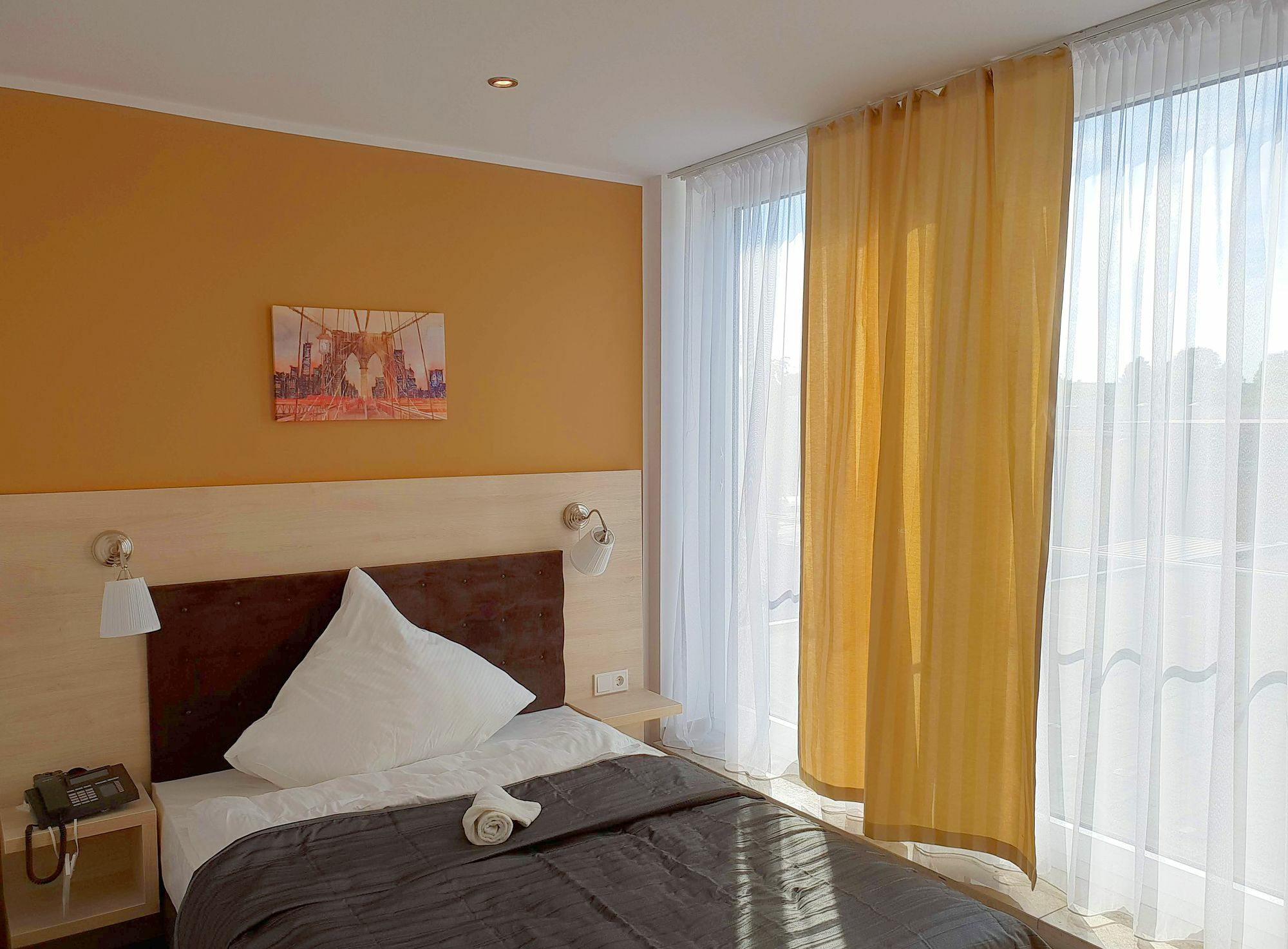 Hotel Denbu Хамбург Екстериор снимка